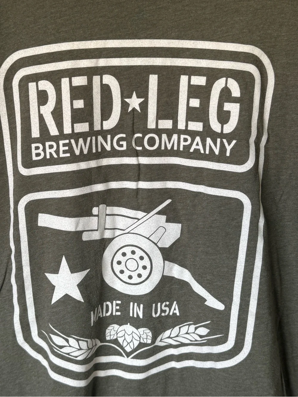 Red Leg Brewing Co Colorado Springs CO Men’s L Military Gray Graphic Tee